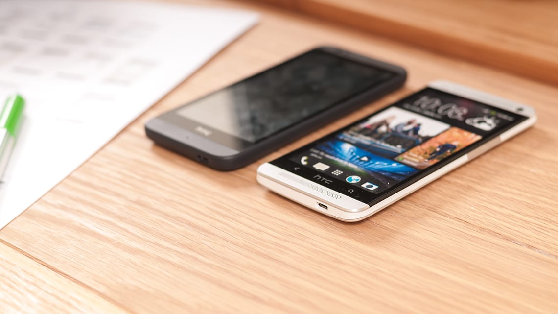 Article Format: Standard, Above appears in article preview before you click on it, and atop clicked article. A. Format: Gallery, Below images in carousel in preview & atop article. Very large. Can